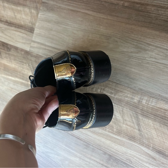 The office of Angela Scott patent leather heeled oxfords size 36 - Picture 4 of 11